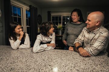 現金にそっぽ向く米国の子どもたち