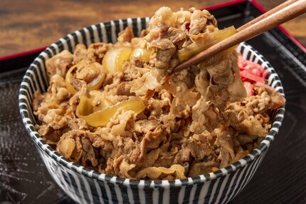 「自炊より牛丼チェーン」が、おじさんのダイエットには断然おススメな納得の理由