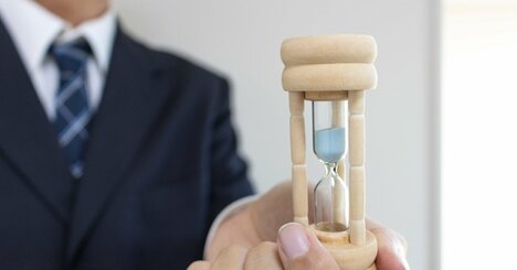 30歳を超えたら「時がたつのが早い」と感じてしまう理由・ベスト1