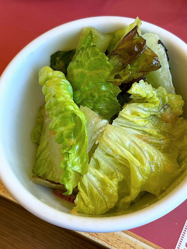 「さすがにレベル高い」ロイヤルホストの“激うまモーニング”肉汁たっぷりで絶品すぎる！「朝から幸せ気分」 「これ食べたら昼抜きでも乗り切れる」