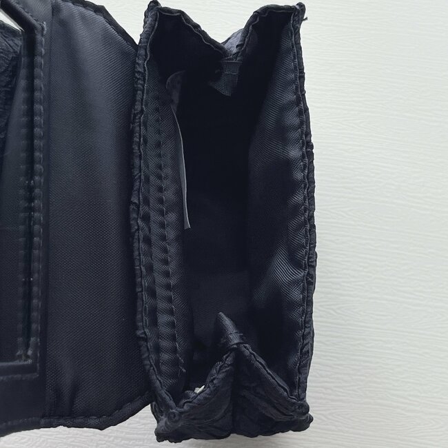 買ってから毎日持ち歩いてる!アフタヌーンティーの「大人かわいいポーチ」メイク直しがしやすくなった!