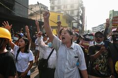 バイデン政権、同盟国を結束できるか　試される手腕