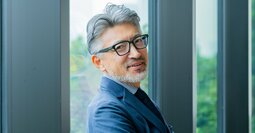 ダメなリーダーは部下の「モチベーションを高めよう」とする。優秀なリーダーはどうする？