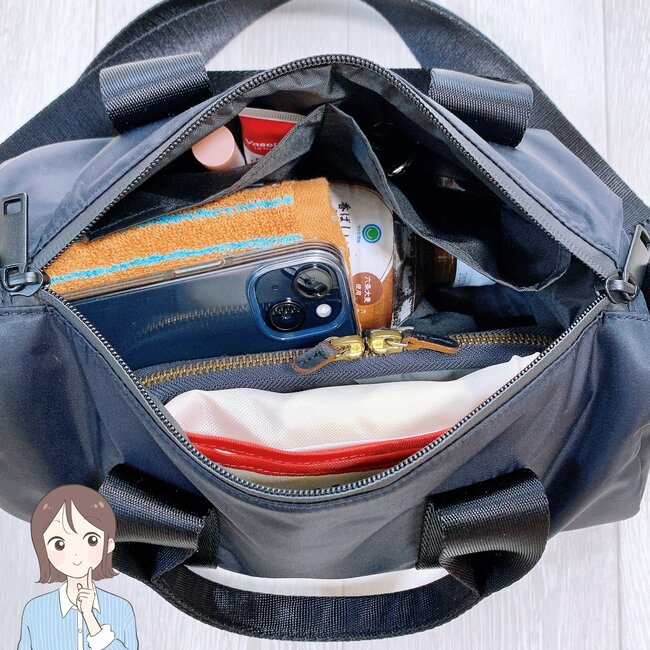 「取り寄せてでも買って良かった」「ヘビロテ確定」無印良品の“万能ミニバッグ”見た目以上に荷物が入って大助かりです！「みんな買ってほしい」