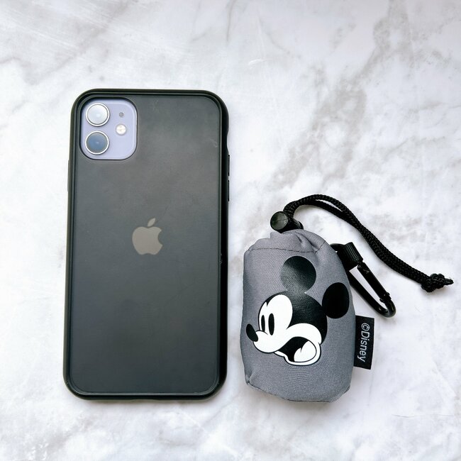 「全部欲しいです」ダイソー姉妹店×ディズニーの“畳まなくていいエコバッグ”レトロかわいいミッキーがたまらん…！「大人も持ち歩きやすい」「日常使いしやすそう」