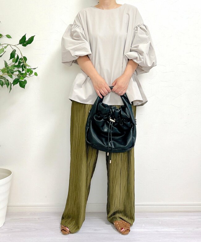 なぜかスタイルよく見える…！2025年にcocaで買ってよかった「おしゃれレディースアイテム」11選