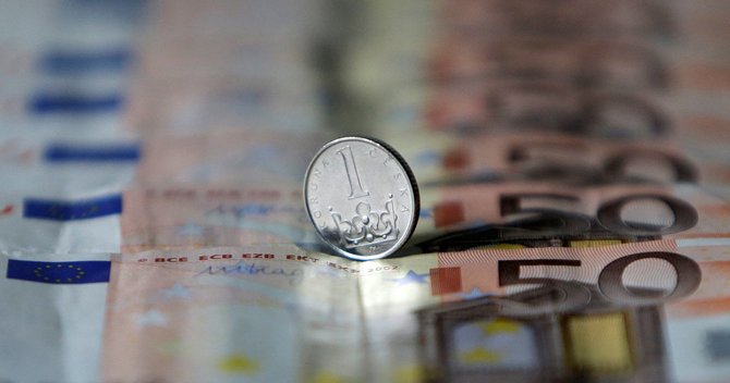新型コロナでマイナス金利のユーロ建て債券残高が急減
