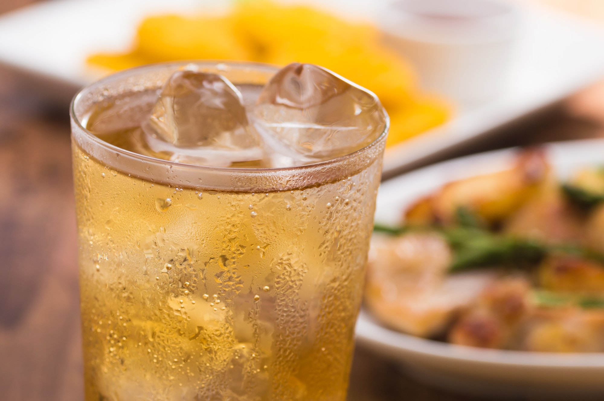 ひんやりがしみわたる！コーヒー・麦茶・ハイボールが「キンキン激ウマ」になる4つの裏ワザとは？