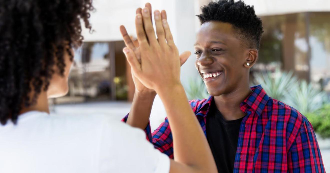 積極的にとり組む を動詞1語で言えますか 英語は３語で伝わります どんどん話せる練習英文100 ダイヤモンド オンライン