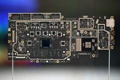 マイクロソフトの生成AI特化型パソコン、試してみた