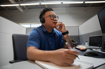 30歳までに良い仕事に就く近道とは　米調査