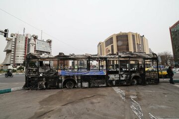 米、イラン当局者に新たな制裁　軍事攻撃は当面見送りへ