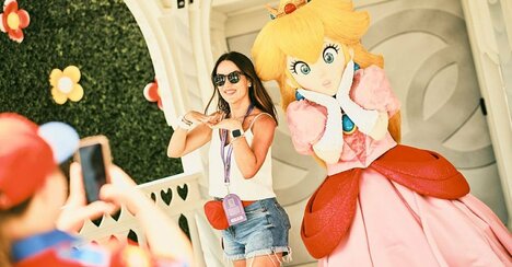 ユニバを抜きディズニーを脅かす「聞いたことない」企業の正体【テーマパーク世界ランキング・運営企業トップ10】