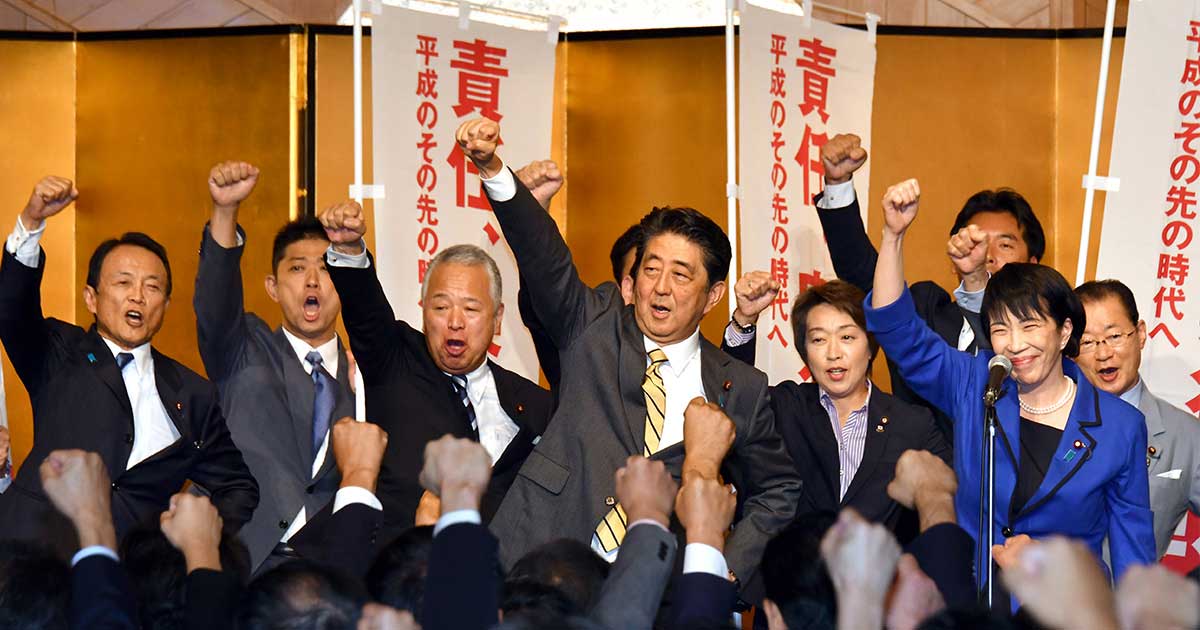 反安倍陣営が読み違える、若年層の「功利主義的メンタリティー」