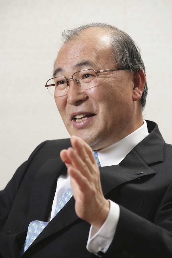 西田厚聰氏
