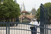上海に燻る封鎖懸念、ディズニーランド再開いつ