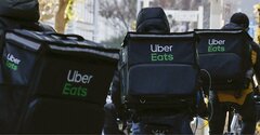 「負け組ランドセル」と揶揄されてもウーバー配達員が「タイミーは使いたくない」と強がるワケ