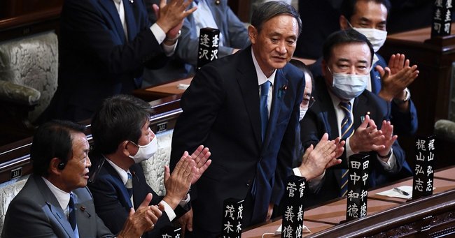 衆院本会議で首相指名を受ける自民党の菅義偉総裁