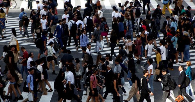 企業動向関連、雇用関連、家計動向関連のすべてが低下