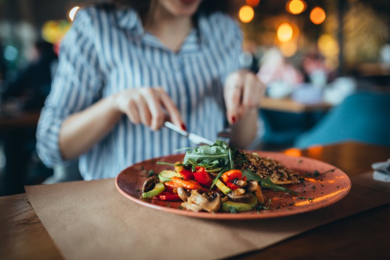 お料理を残すのは、育ちが悪い？