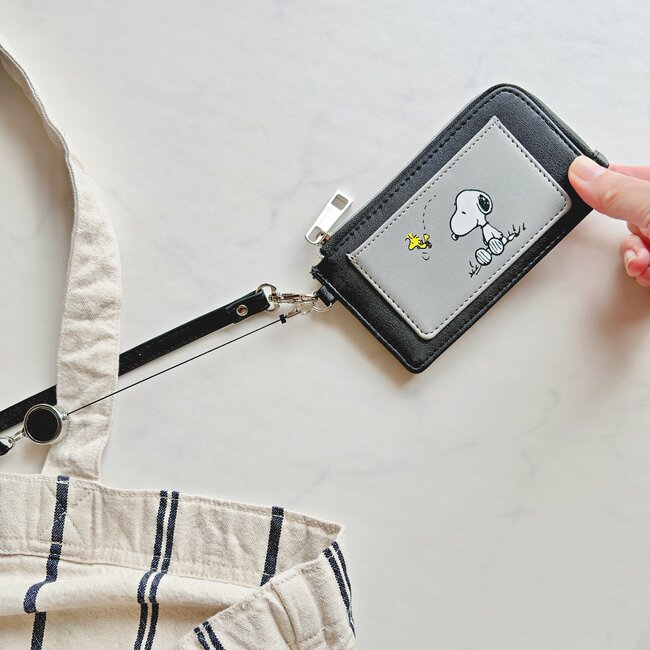 普通の財布に戻れないかも…！しまむら×スヌーピーの「ミニ財布」サッと取り出せてお会計がスムーズ！《購入レビュー》