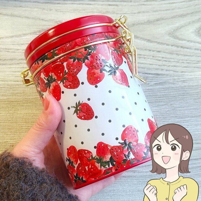 もう、一生飾っておきたいよ…！アフタヌーンティーの「保存容器にもなるクッキー缶」いちご柄がレトロかわいすぎる！