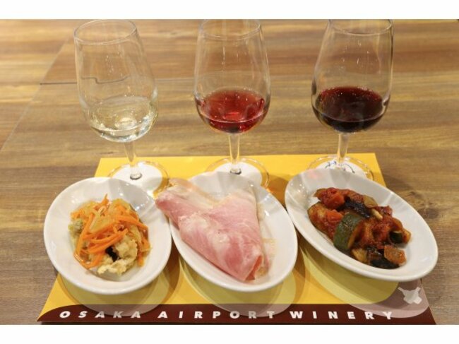 年会費7万円分の「空港ラウンジ」をエコノミークラスでも“無料”で使える裏ワザ