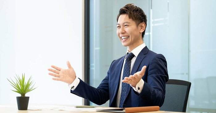 プレゼンで言葉に詰まったとき、三流は「なんでもいいから話そう」とする。では一流は？