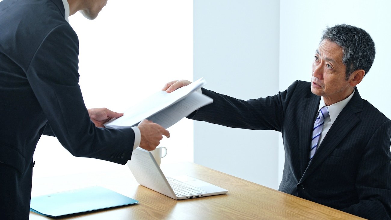【パワハラになる?】30代女性がモンスター上司に受けた「理不尽すぎる指示」とは?