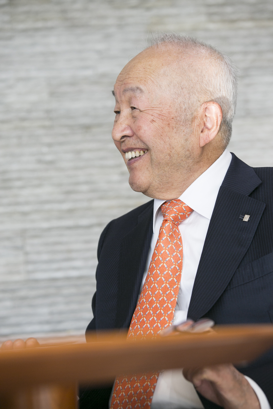 エステー鈴木会長はなぜ退屈なサラリーマン時代20年を経て苛烈リストラを断行できたのか?