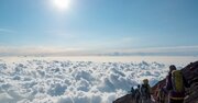 【保存版】初めて富士山に登る人が知っておくべき基礎知識、雷雨時「一番ヤバい場所」は？高山病対策ですべきことは？