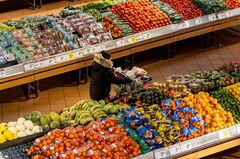 食料価格は一段と不安定に　グローバル化の代償