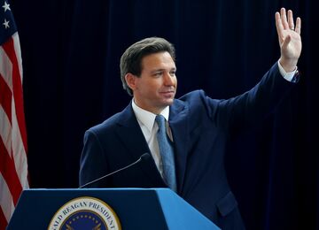 デサンティス氏出馬表明、トランプ氏の後継アピールへ　米大統領選