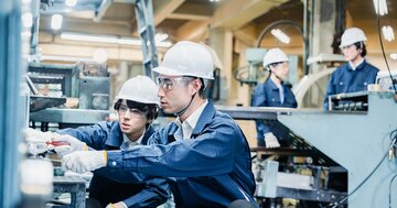 「ブルーカラービリオネア」に飛びつく人が知らない、「ホワイトカラーから転職」に潜むリスク