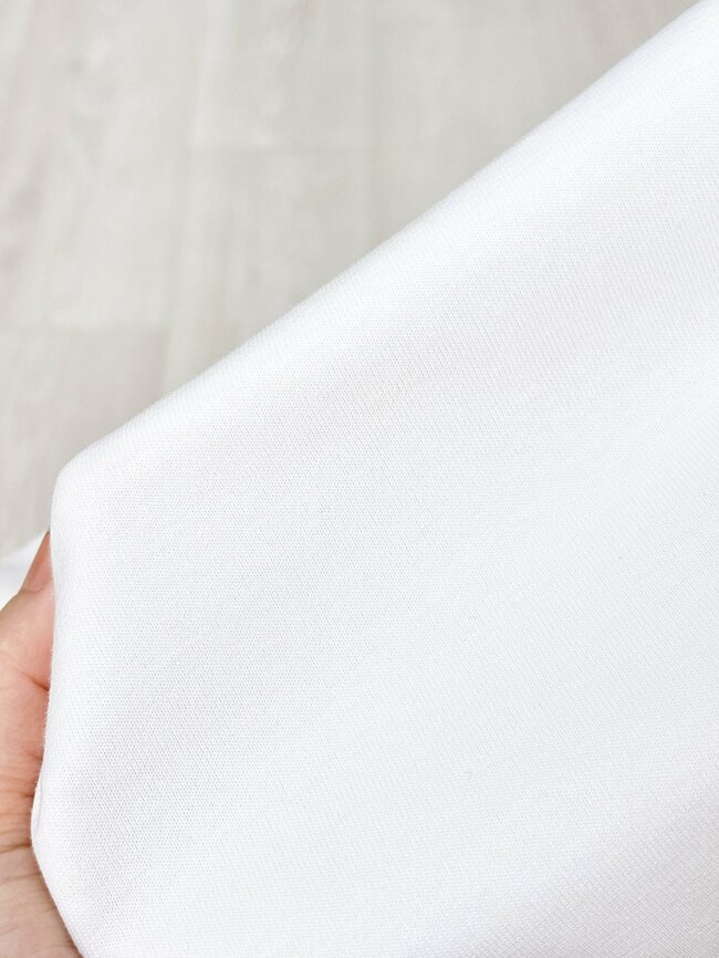 家でも外でも大活躍…!無印良品の“楽ちんルームウェア”着たまま外に出られるオシャレさなんです!