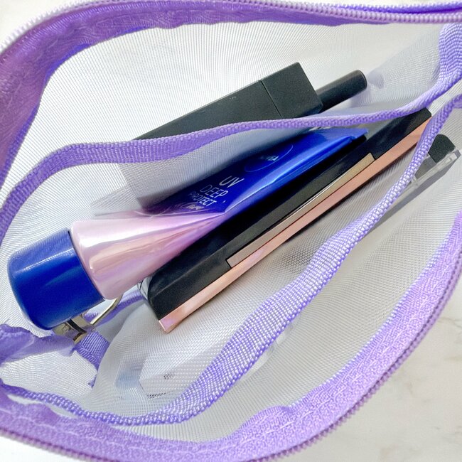 お薬が150錠も入った!セリアの「仕分けできるポーチ」が大容量でオシャレ!《購入レビュー》
