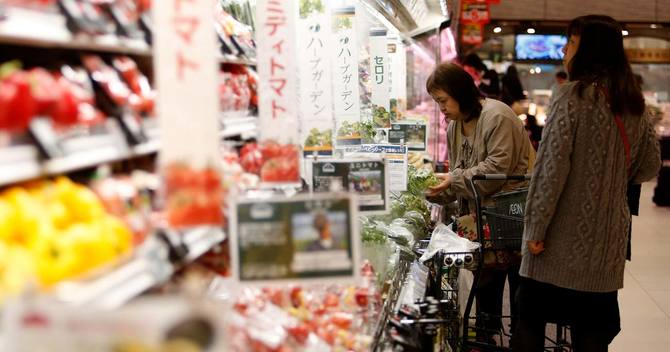 食品業界を中心に値上げの動きが相次いでいる