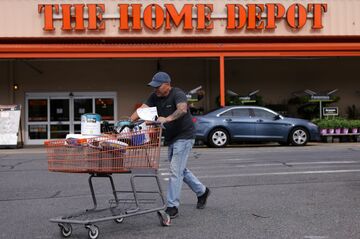 米年末商戦、値引き少なく　コロナ余波