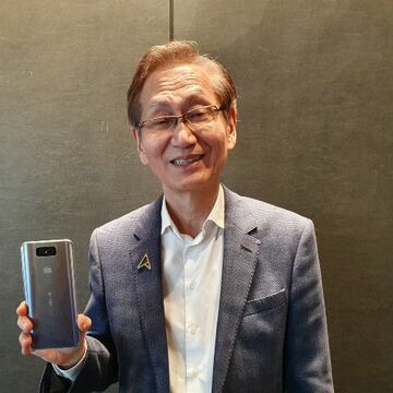 ASUSジョニー・シー会長が語る「ZenFone 6の産みの苦しみ」