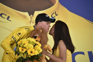 頬にキスの習慣、フランス人はやめられるか