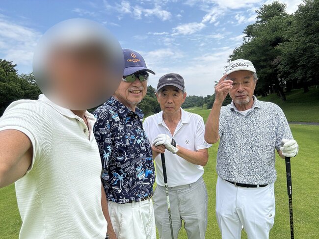 このメンバーで遊ぶのは35年以上になります。下卑た会話から、政治・経済の最新情報まで。いろいろ勉強になります