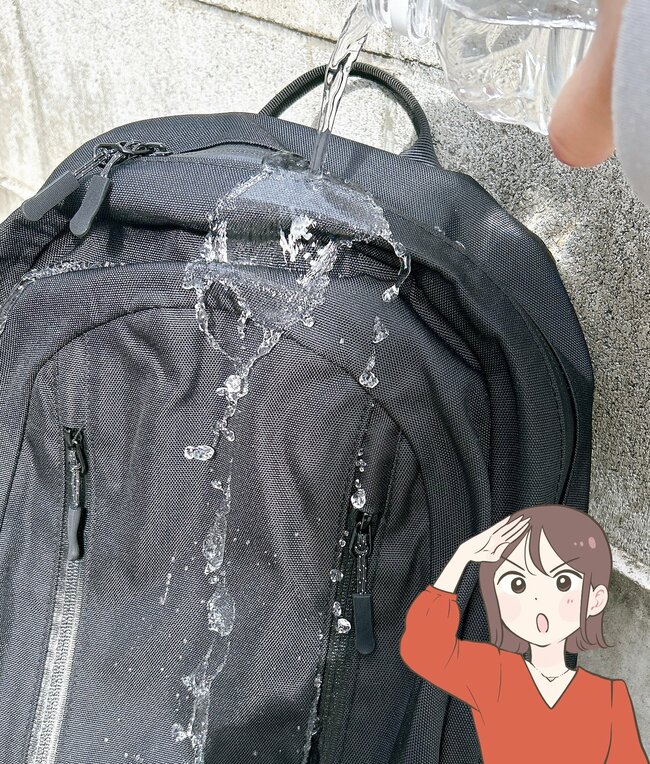 え、2900円って嘘でしょ…!?ワークマンの“疲れにくいリュック”が理想すぎる！「収納が多くて、とても便利！」「ブランド物より軽くて機能的」