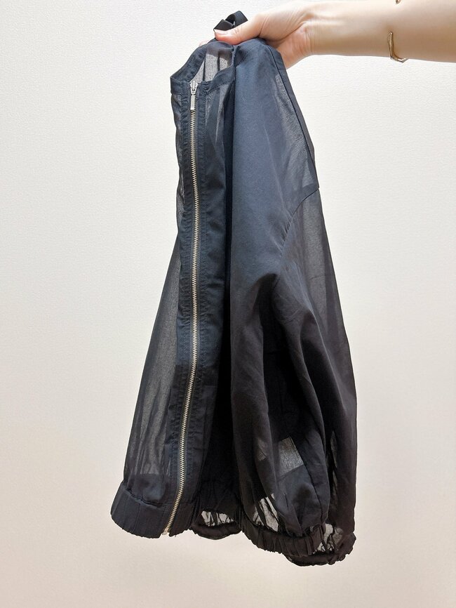 【しまむら】どこにでもサッと羽織れて助かる！2420円の「ふんわり春アウター」ぽわんとした袖がかわいい！