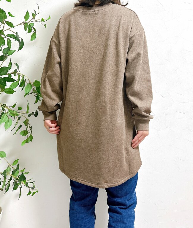 一度着たら最後だわ…！ハニーズの“毛布みたいなトップス”お尻までポカポカなんです！「着心地が最高」「この冬はたくさん着るつもり」