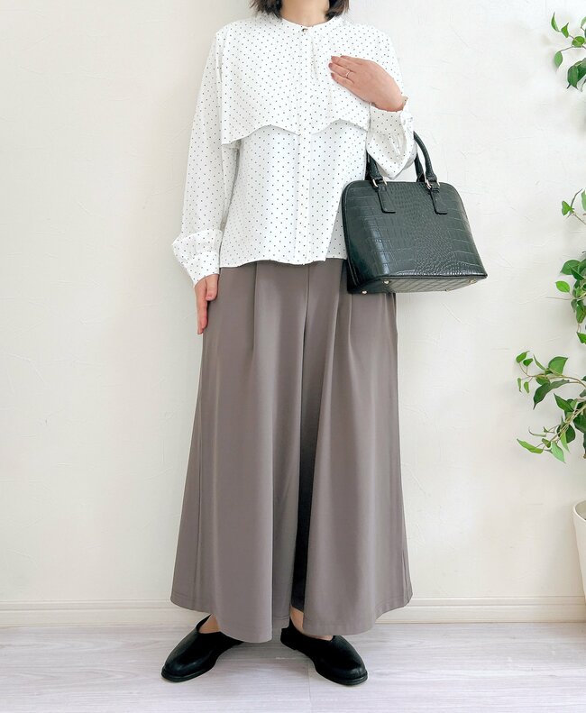 「ヘビロテしそう」「3色目です！」ハニーズの“スカートみたいなパンツ”楽ちんすぎて手放せない！「すべすべで履き心地が良い」