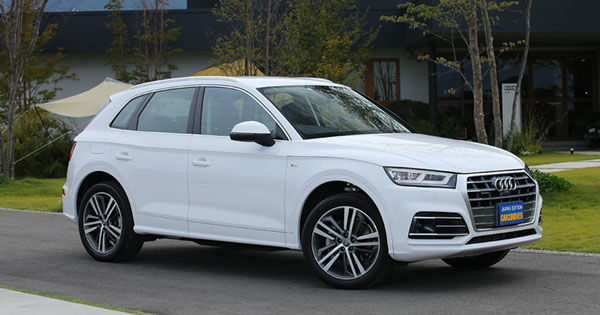 新型アウディQ5、従来イメージを踏襲しつつキラリと光る新しさ【試乗記】
