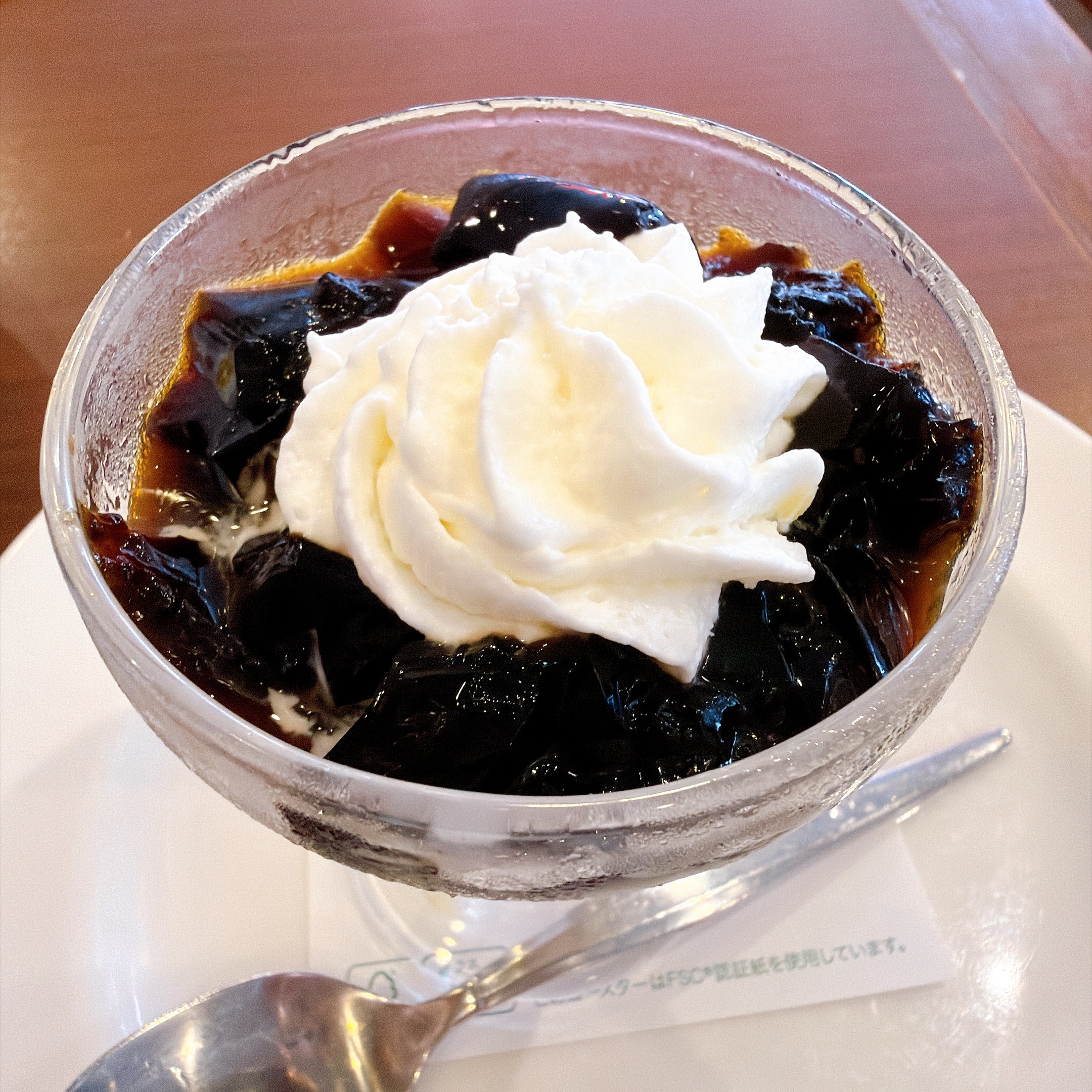 「本当に発明」「天才ですね」ロイヤルホストの“高級ホテルみたいなランチ”に感動が止まらない…！「40年程前から大好き」《実食レビュー》