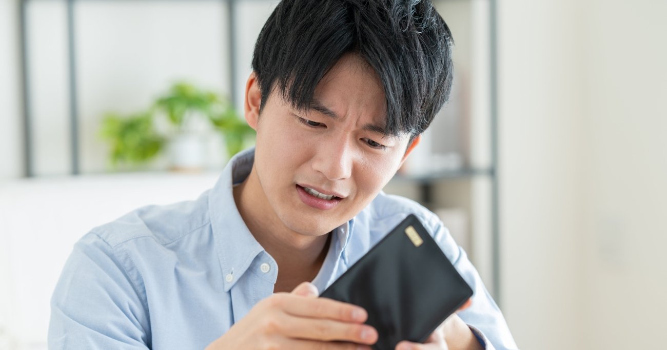 【中学英語で不満を伝える】「給料に物足りなさを感じる」ときのベスト表現
