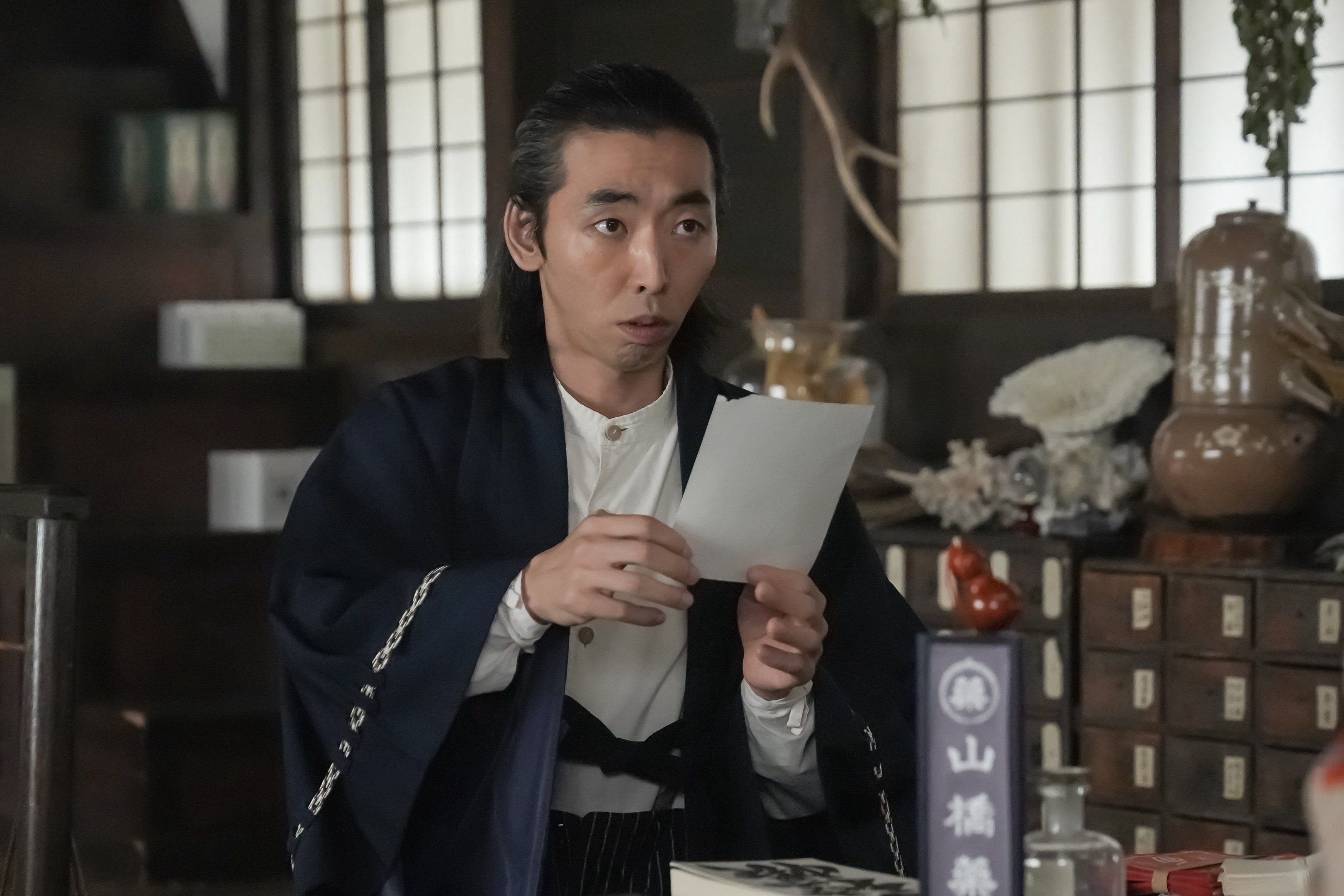 「おトキ、お金もちだが」友達がめっちゃ稼いでたらショック!? トキ(高石あかり)の給与を知った幼馴染の表情に納得〈ばけばけ第37回〉