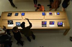 アップル、4-6月期は過去最高益　新型iPhoneが好調